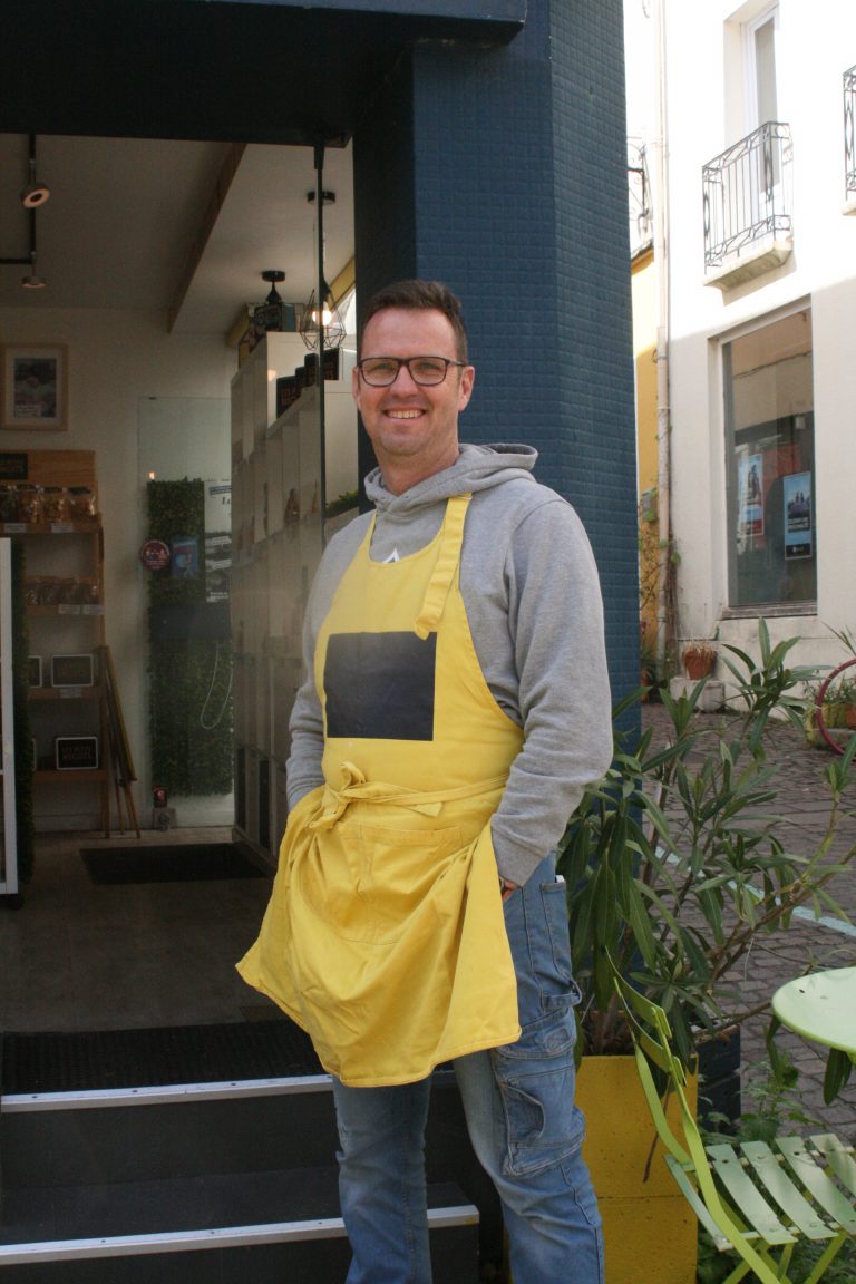 Lire la suite à propos de l’article Alain et Les Petits Biscuits de Pornic: une histoire à croquer