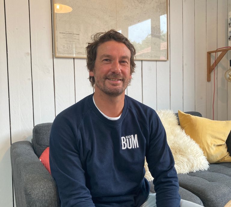 Lire la suite à propos de l’article Alban Laraison, l&rsquo;esprit surf dans une bière sans alcool