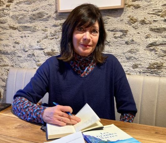 Lire la suite à propos de l’article Catherine Baldisserri : des ateliers d’écriture créative entre mer et imaginaire