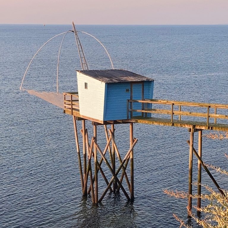 Lire la suite à propos de l’article Pourquoi les pêcheries de Pornic sont-elles construites sur pilotis ?